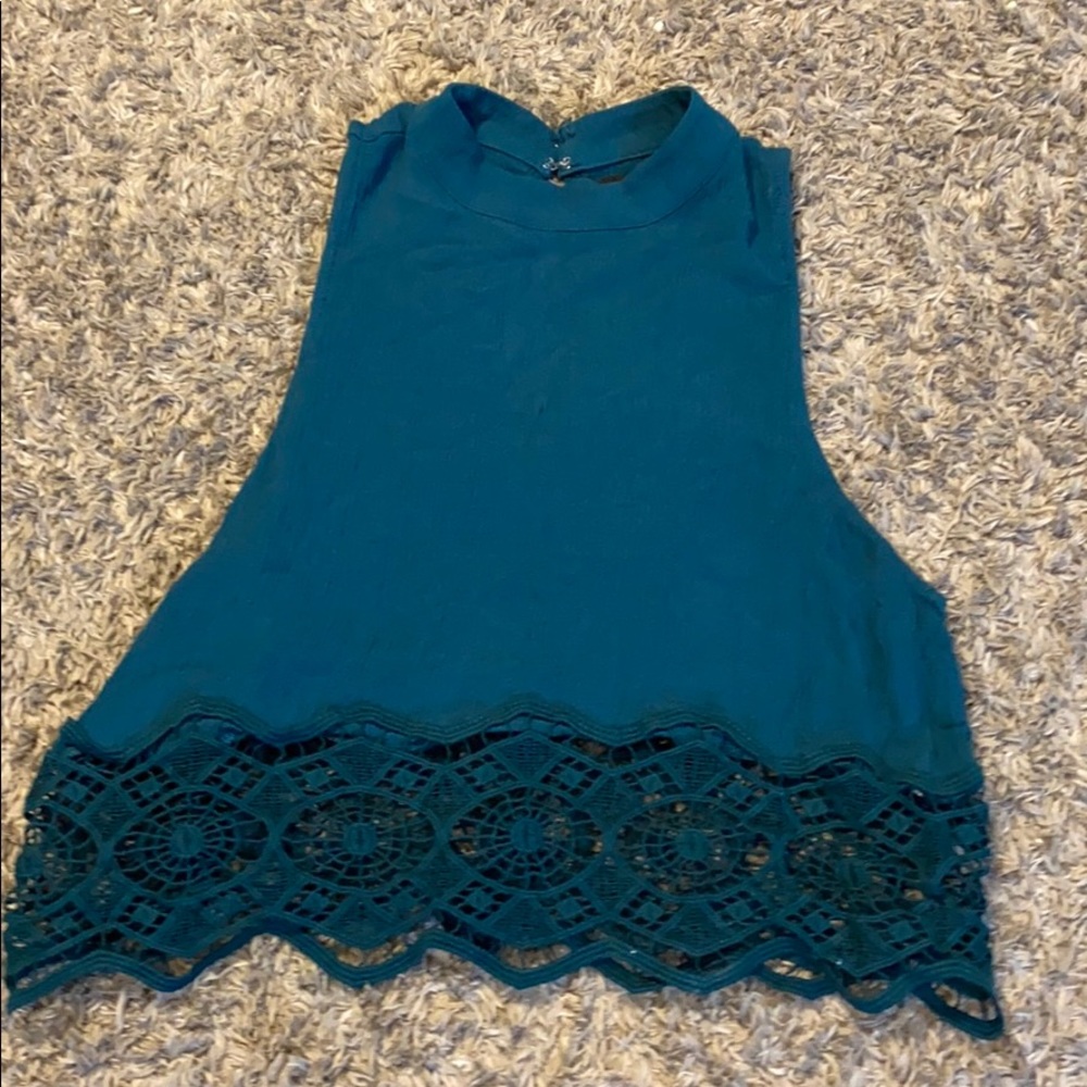 Kendall and Kylie crop top